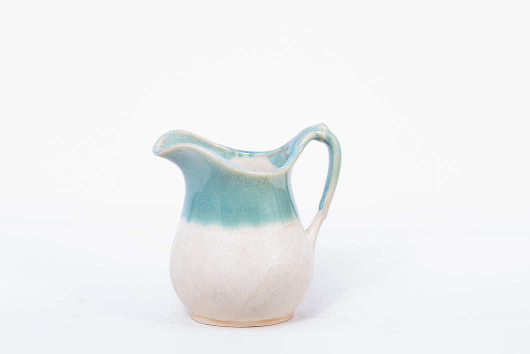 Pitcher-medium